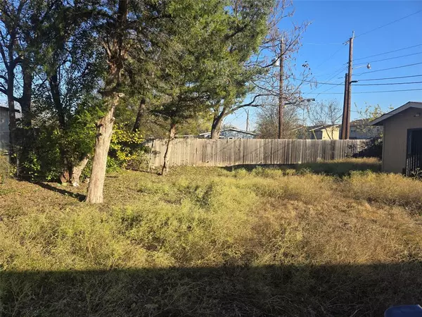 Garland, TX 75040,311 Southwood Drive