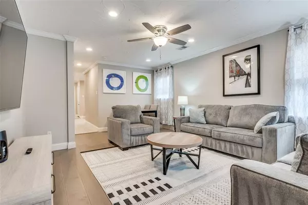 4806 W University Boulevard, Dallas, TX 75209