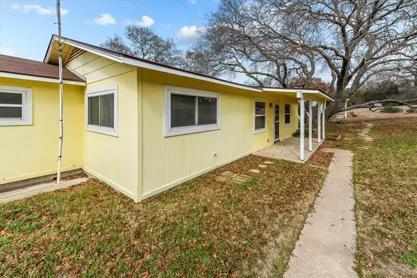 Morgan, TX 76671,334 County Road 1296