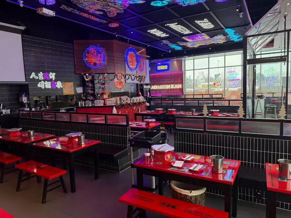 Toronto C15, ON M2H 3S8,3365 Steeles AVE #B05-B06