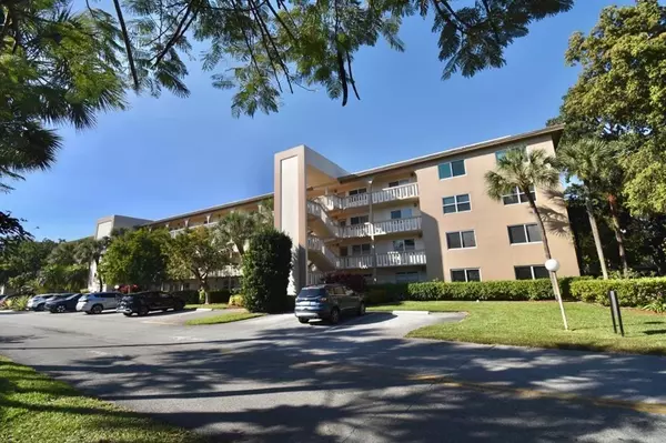 Coconut Creek, FL 33066,4301 Martinique Cir #K1