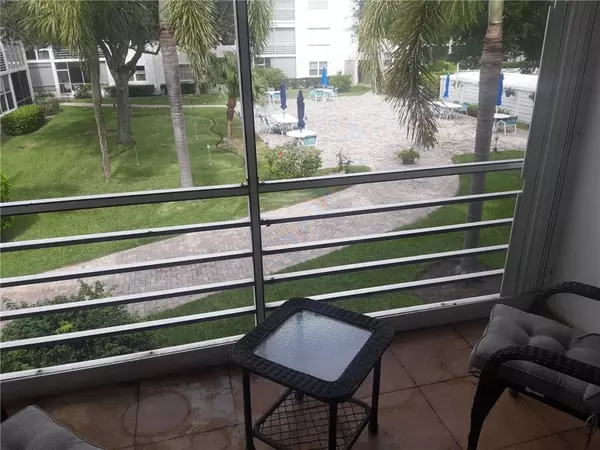 Lauderdale By The Sea, FL 33062,1501 S OCEAN BLVD #218