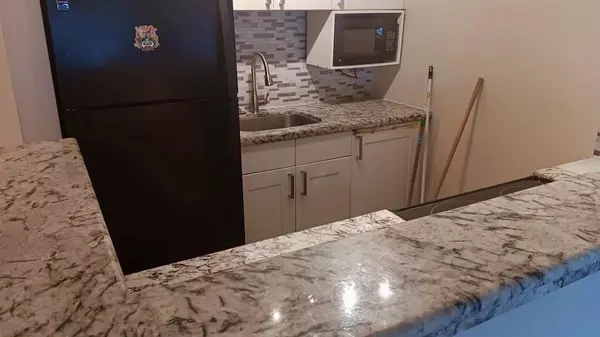 Fort Lauderdale, FL 33308,2000 NE 51st Ct #203