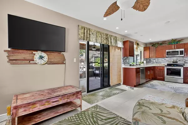 Pompano Beach, FL 33060,301 SE 8th Ct