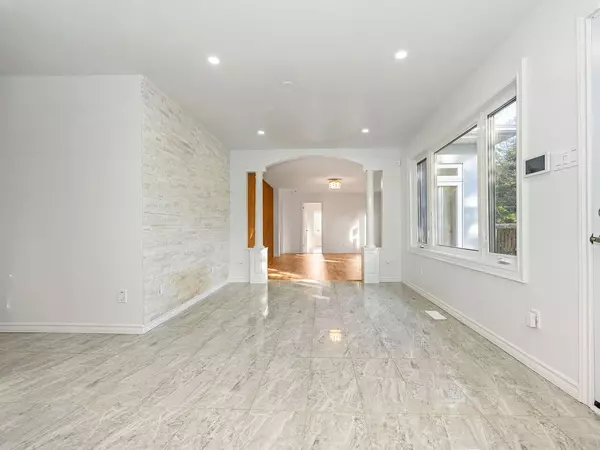 East Gwillimbury, ON L0G 1M0,4800 Herald RD