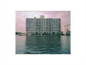 Fort Lauderdale, FL 33306,2900 NE 30th St #6E