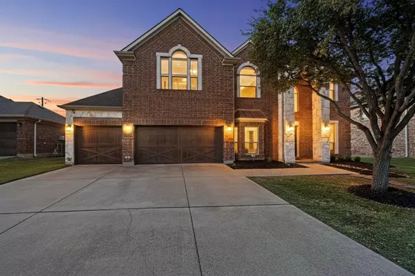 10309 Crowne Pointe Lane, Fort Worth, TX 76244