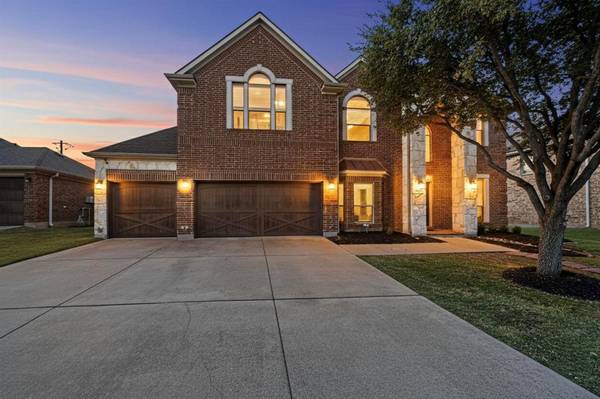 10309 Crowne Pointe Lane, Fort Worth, TX 76244