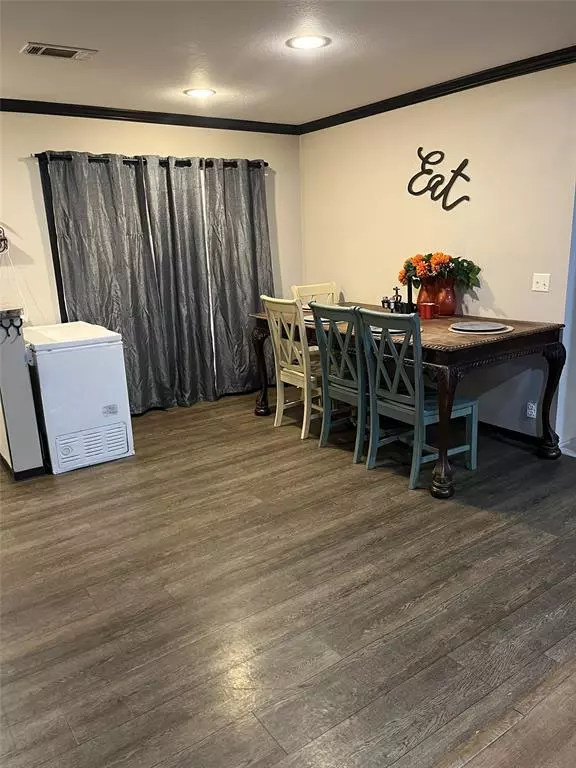 Gholson, TX 76705,218 Bettinger Way