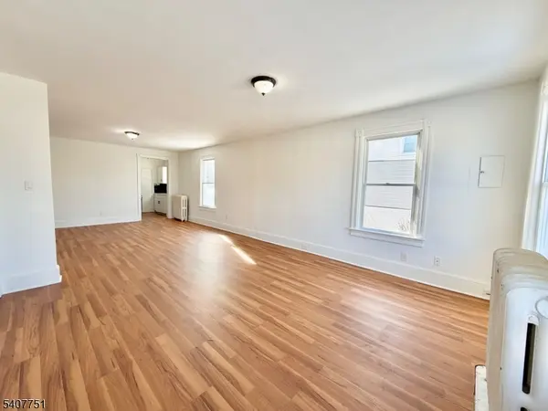 Phillipsburg Town, NJ 08865,122 Summit Ave