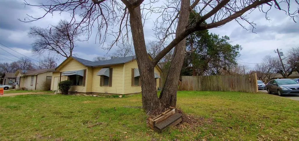 Denton, TX 76201,1111 Avenue A