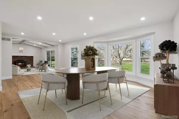 Northville, MI 48168,17018 WHITE HAVEN DR