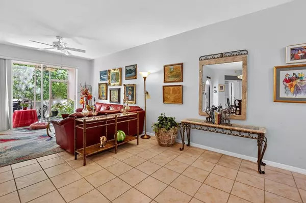 Boca Raton, FL 33496,12614 Tiboli Chase Ct #1