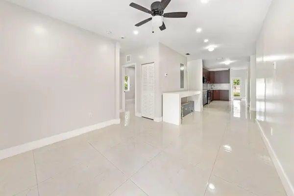 Pompano Beach, FL 33060,141 NW 12th St