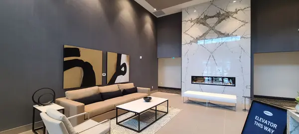 Milton, ON L9T 2X5,460 Gordon Krantz AVE #506