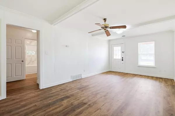 Lewisville, TX 75057,157 W Purnell Road