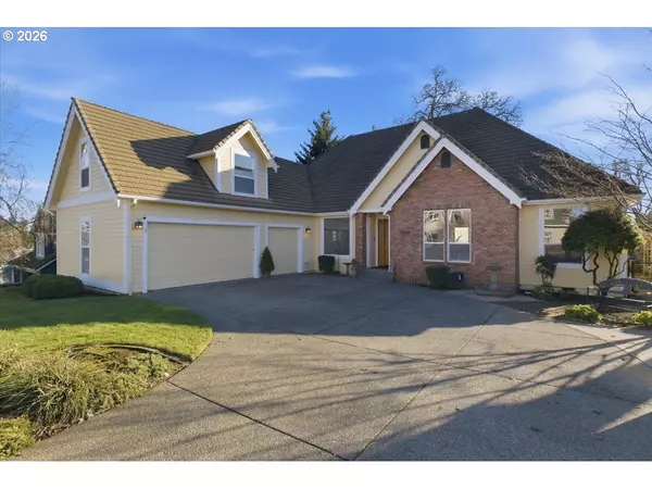 Salem, OR 97302,2082 BARRINGTON AVE