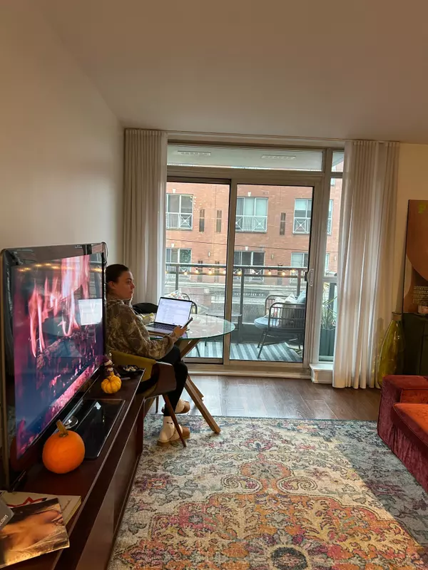 Toronto C01, ON M5V 0A9,78 Tecumseth ST #232