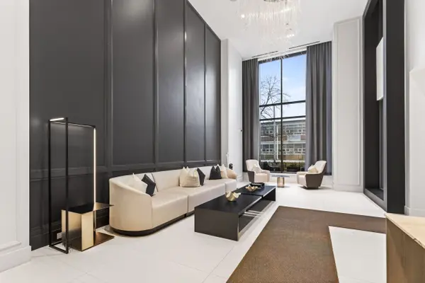 Toronto C01, ON M5T 2N1,115 Denison AVE #718