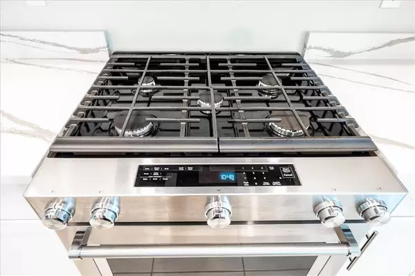 Port St Lucie, FL 34984,373 SE Filoli Dr