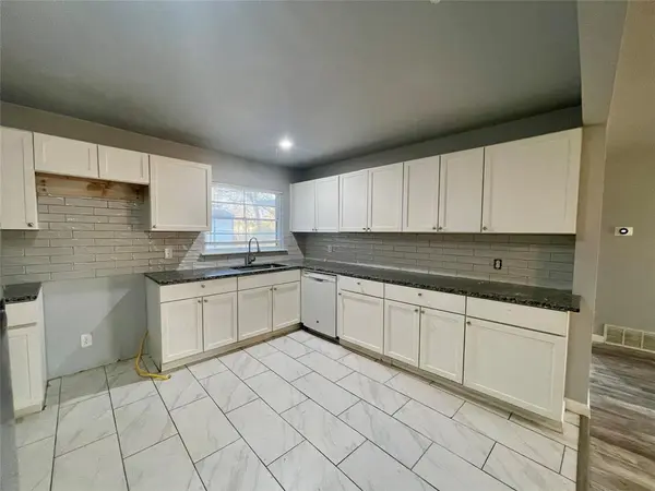 Arlington, TX 76010,1203 Belvedere Drive