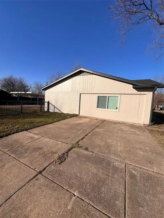 Forest Hill, TX 76119,4232 Burly Street