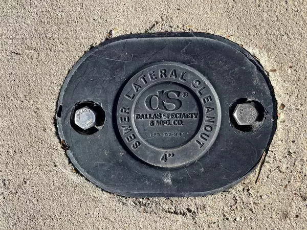 Dallas, TX 75235,5005 Denton Drive