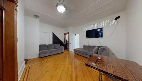 Brooklyn, NY 11219,972 52nd ST