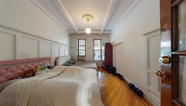 Brooklyn, NY 11219,972 52nd ST