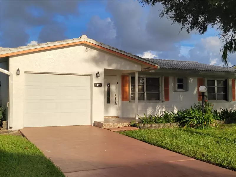 1170 NW 90th Ave, Plantation, FL 33322