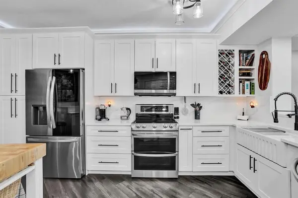 Tamarac, FL 33321,7755 Yardley Dr #209