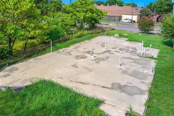 Irving, TX 75061,630 N Irving Heights Drive