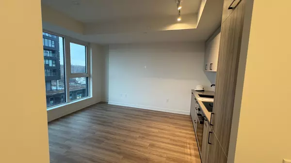 Toronto C13, ON M3C 0S4,1 Quarrington LN #606