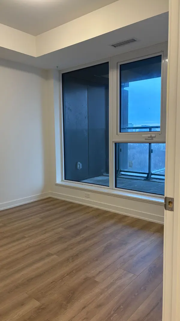 Toronto C13, ON M3C 0S4,1 Quarrington LN #606