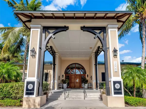 Vero Beach, FL 32967,4370 Doubles Alley Dr #104