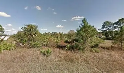 1127 Cove St, Lehigh Acres, FL 33974