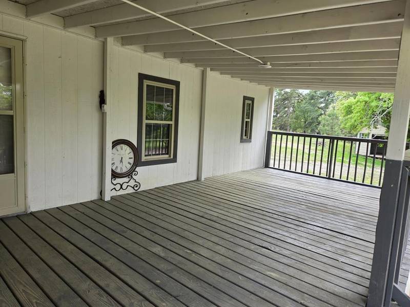 221 Private Road 8807, Ben Wheeler, TX 75754