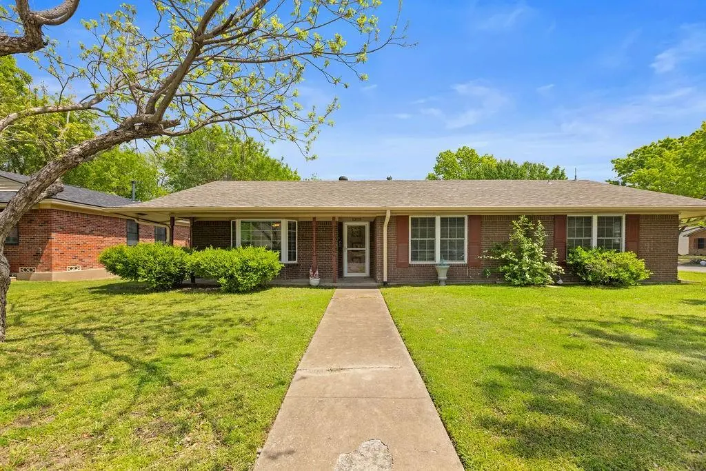 Sherman, TX 75092,1203 Blanton Place