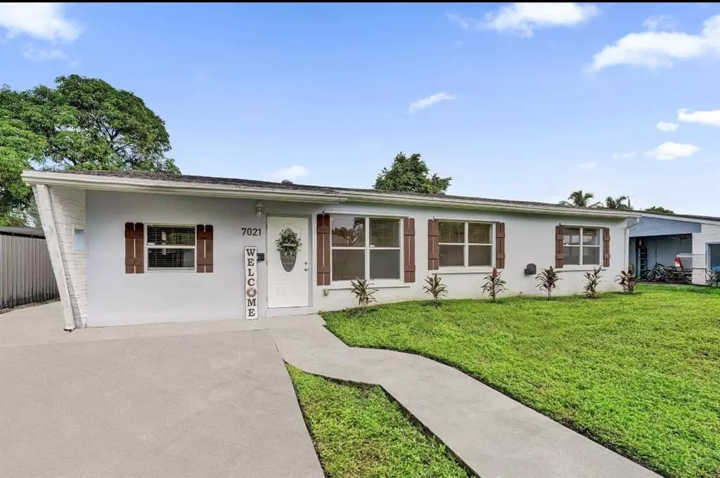 Hollywood, FL 33024,7021 Park St