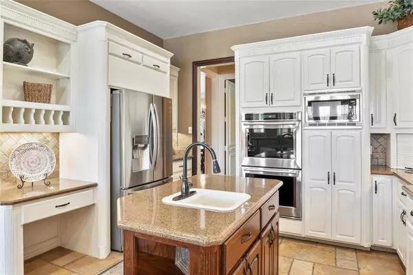 Argyle, TX 76226,419 E Hickory Ridge Circle