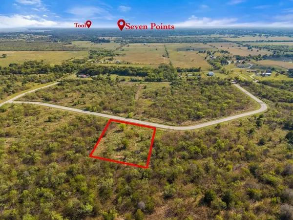 8073 Big Water Lane, Kemp, TX 75143