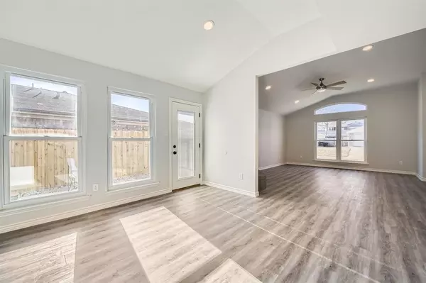 Fort Worth, TX 76108,10248 Westward Drive