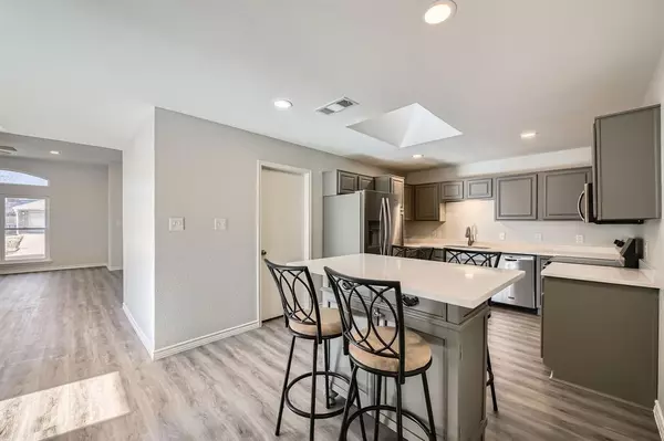 Fort Worth, TX 76108,10248 Westward Drive