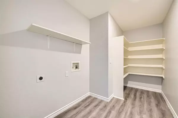 Fort Worth, TX 76108,10248 Westward Drive