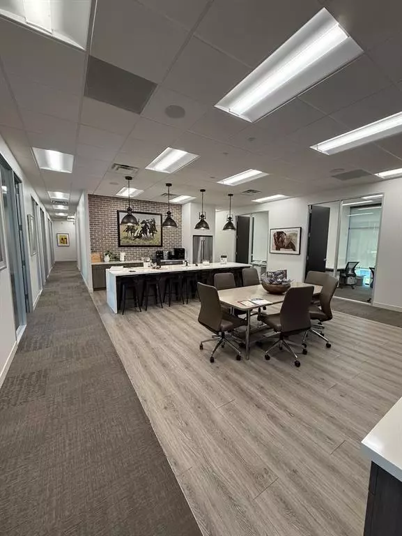 Willow Park, TX 76087,400 Shops Boulevard