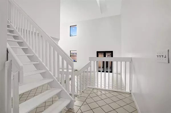 Pembroke Pines, FL 33025,1013 SW 112th Ter #1013