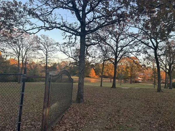 Log Cabin, TX 75148,15R E Goliad Street