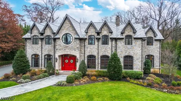 Essex Fells Twp., NJ 07021,9 Beechtree Ln