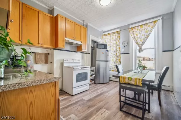 Paterson City, NJ 07505,89 Market St