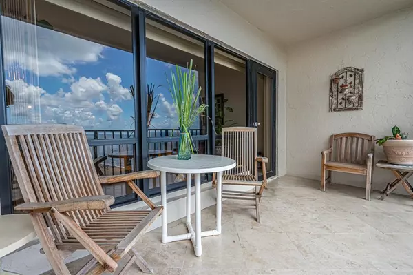 Lauderdale By The Sea, FL 33308,5000 N Ocean Blvd #1609